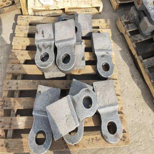 內(nèi)蒙古烏海復(fù)合破碎機(jī)錘頭廠家 博固 雙金屬?gòu)?fù)合錘頭廠家