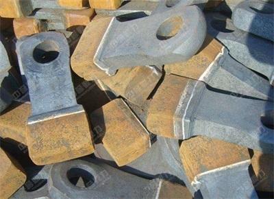 箱式破碎機(jī)錘頭顎式破碎機(jī)鄂板箱破與鄂破技術(shù)參數(shù)對比型號(hào)表示輥?zhàn)? />
</a>
<span><a href=