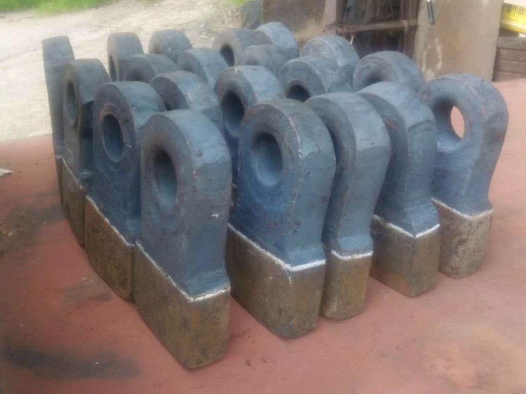 供應(yīng)優(yōu)質(zhì)山東濟(jì)南章丘鍛造錘頭 破碎機(jī)配件錘頭圖片_高清圖_細(xì)節(jié)圖-付瑞麗(個(gè)體經(jīng)營)